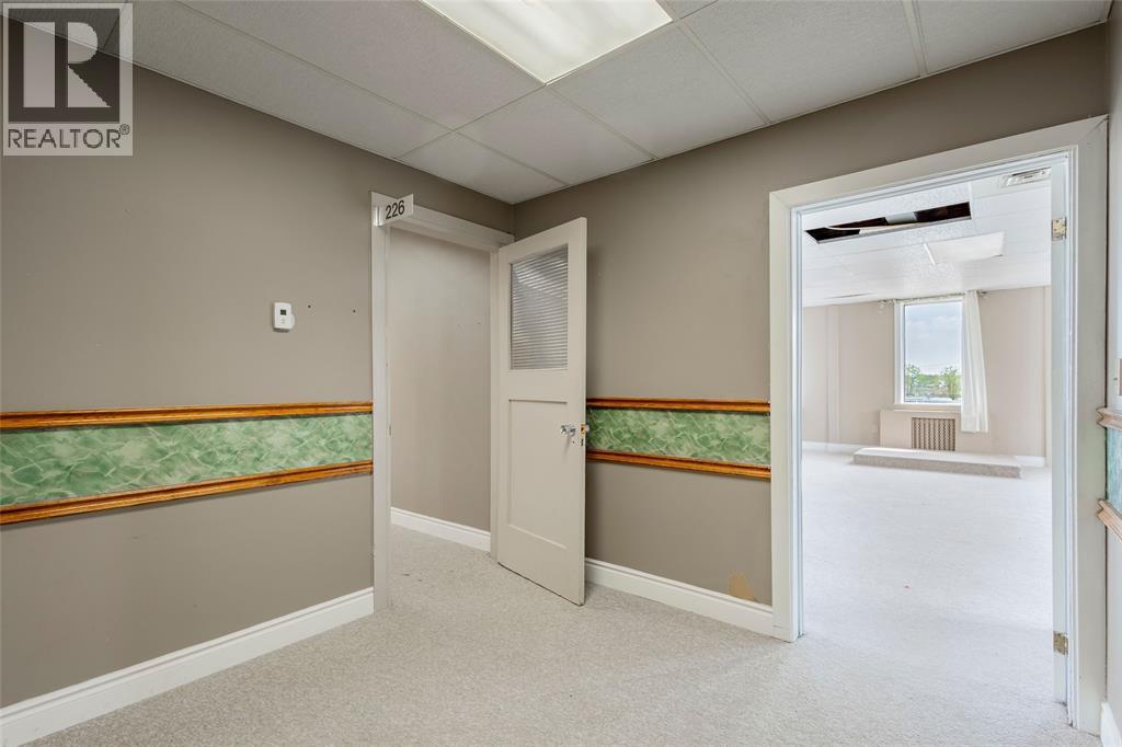 251 Campbell Street Unit# 7, Sarnia, Ontario  N7T 2H2 - Photo 4 - 25025245