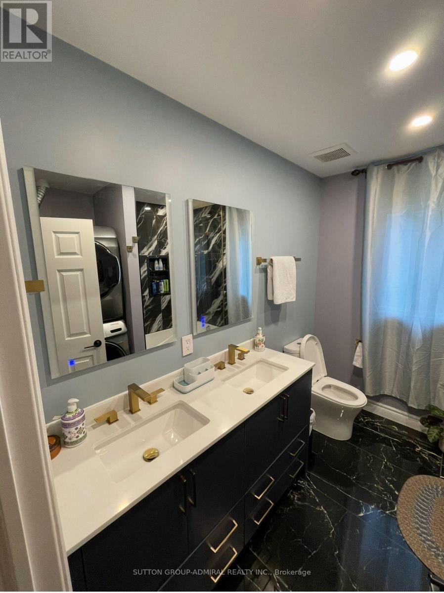 3813 St Peter Avenue, Niagara Falls, Ontario  L2J 2N7 - Photo 9 - X12402785