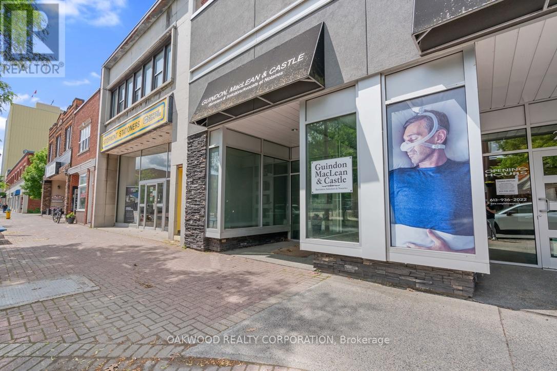 254 PITT STREET, Cornwall, Ontario
