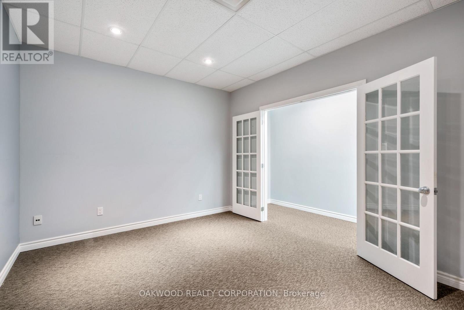 254 Pitt Street, Cornwall, Ontario  K6J 3P7 - Photo 13 - X12444179