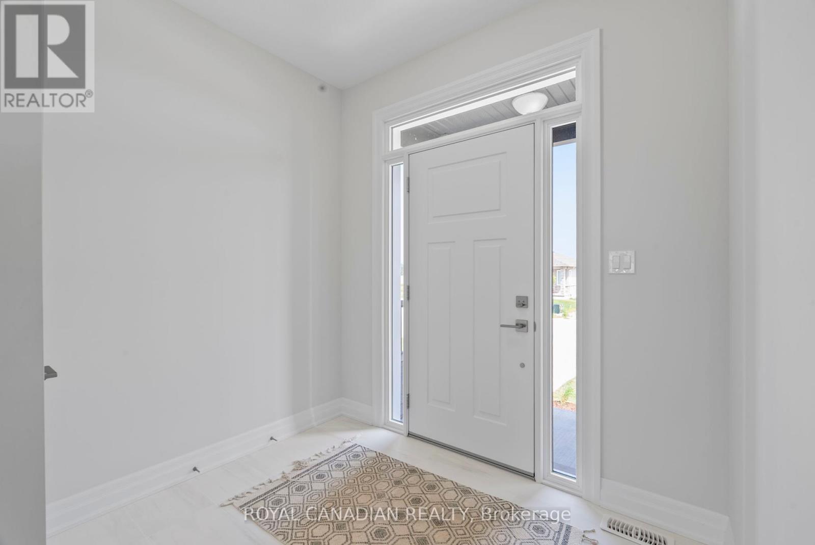 380 Hawthorne Street, Saugeen Shores, Ontario  N0H 2C3 - Photo 17 - X12444188