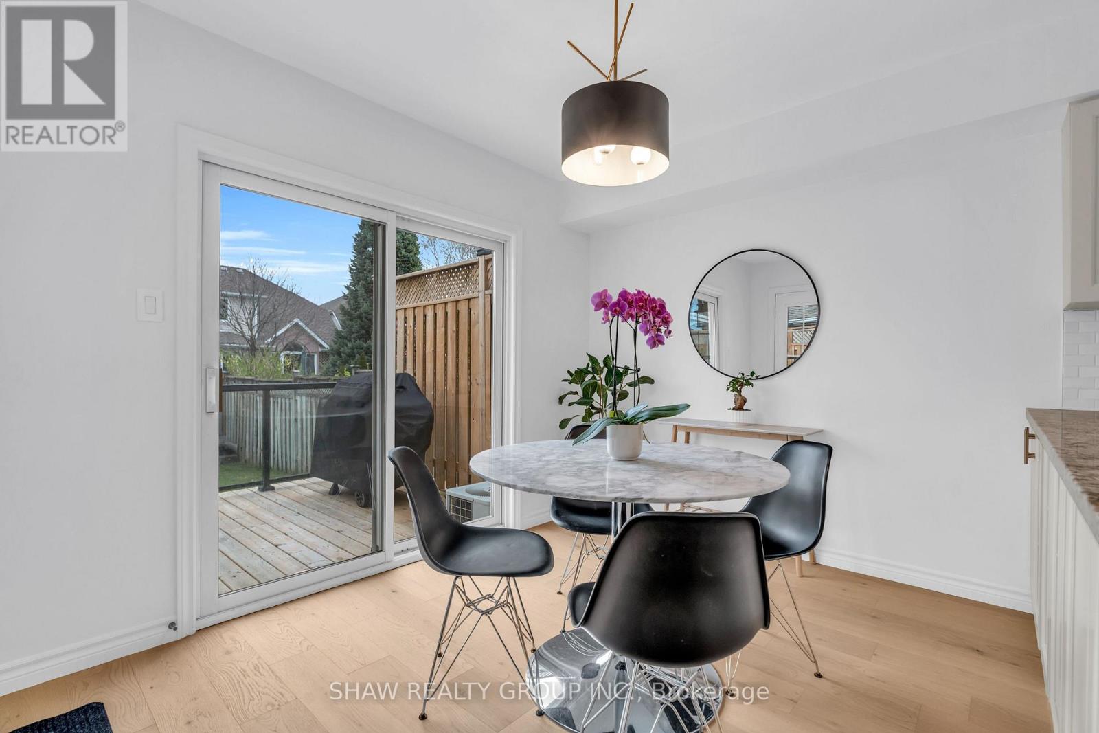 9 Gaw Crescent, Guelph (Pineridge/westminster Woods), Ontario  N1L 1H8 - Photo 18 - X12444208