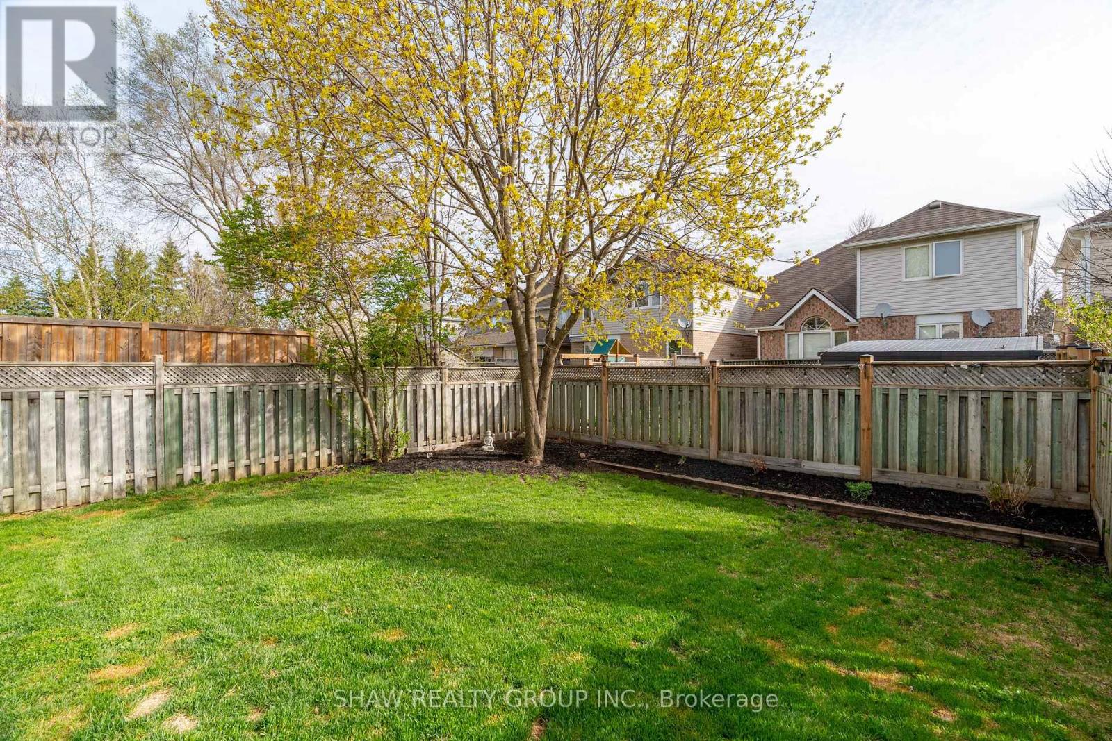 9 Gaw Crescent, Guelph (Pineridge/westminster Woods), Ontario  N1L 1H8 - Photo 40 - X12444208