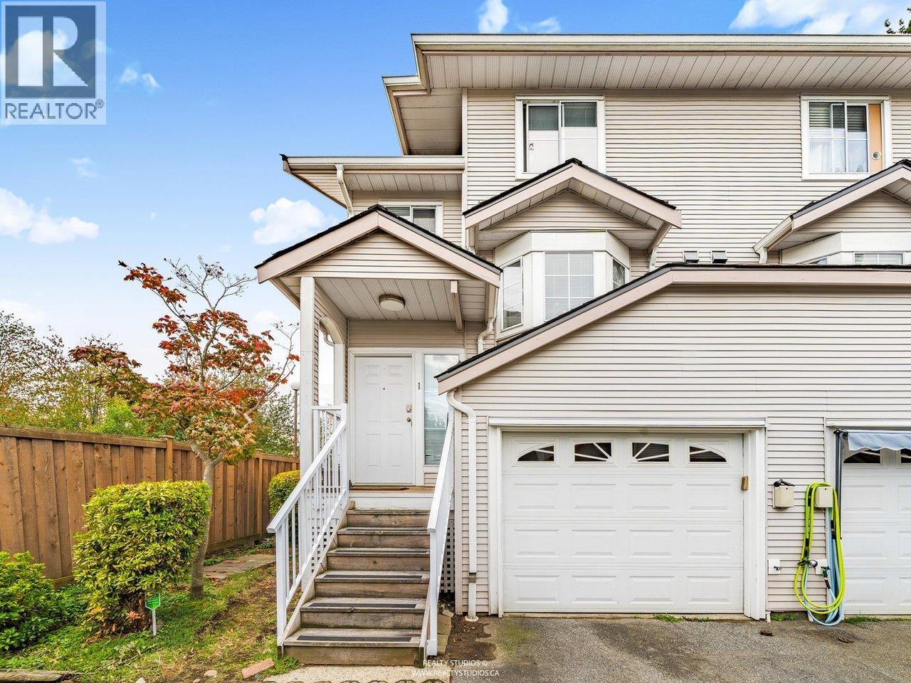 1 12188 Harris Road, Pitt Meadows, British Columbia  V3Y 2N3 - Photo 2 - R3055102