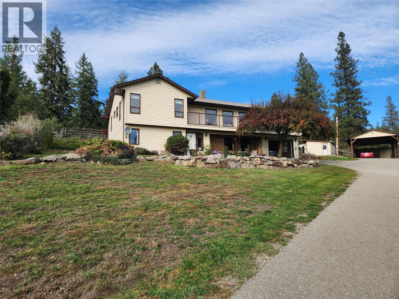 2150 Rashdale Road, Spallumcheen, British Columbia  V0E 1B4 - Photo 2 - 10364890