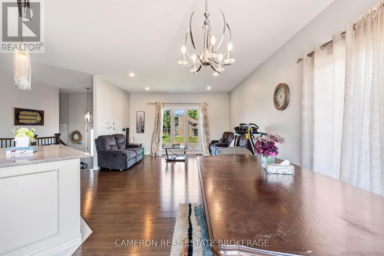 38 Abagail Crescent, South Stormont, Ontario  K0C 1M0 - Photo 13 - X12444227