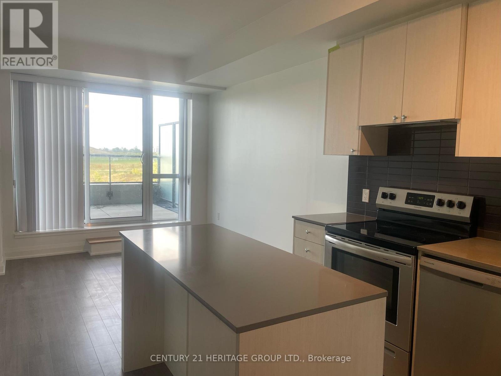 404 - 60 George Butchart Drive, Toronto, Ontario  M3K 0E1 - Photo 7 - W12416992