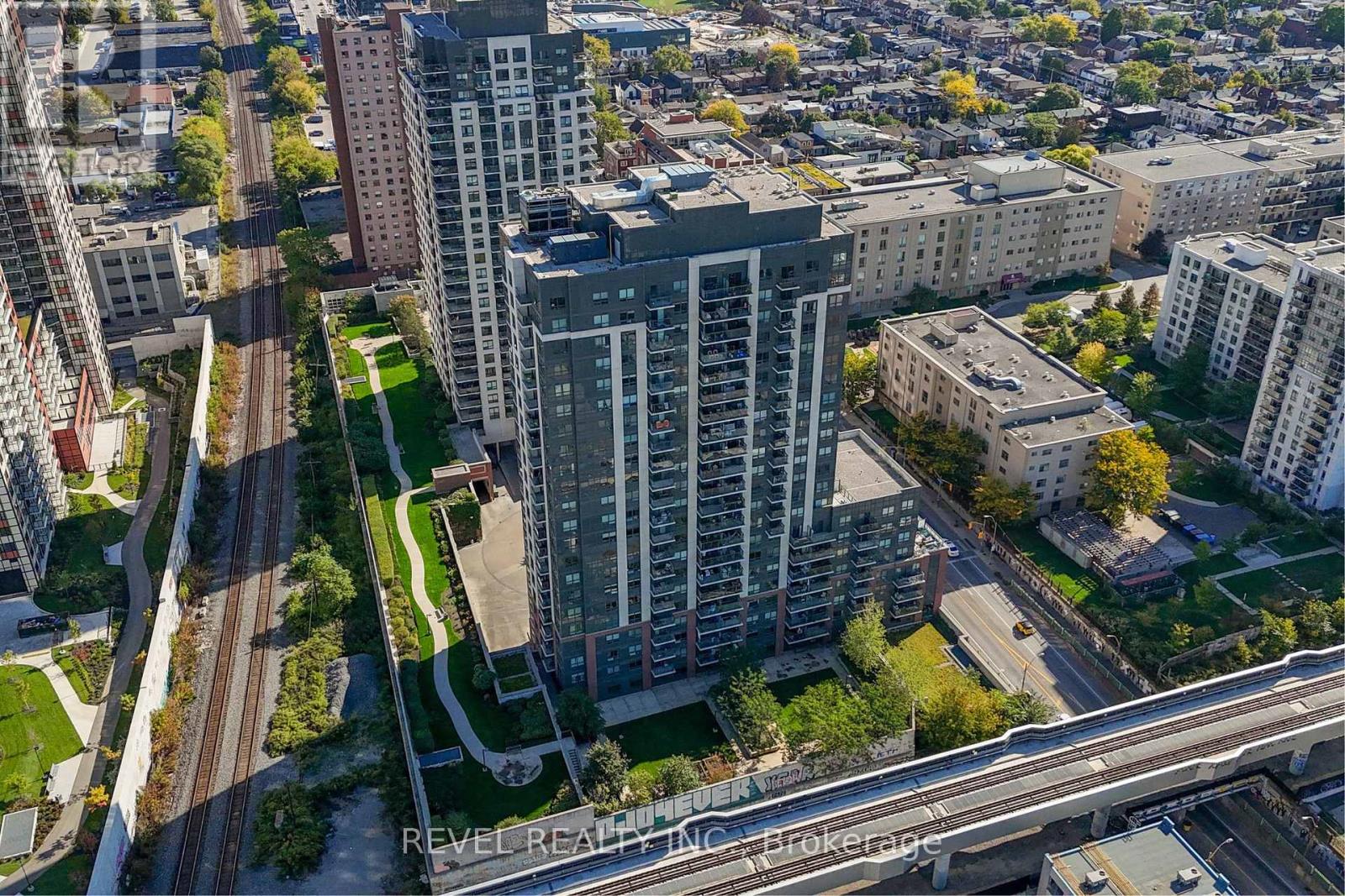 412 - 1420 Dupont Street, Toronto, Ontario  M6H 0C2 - Photo 13 - W12443528