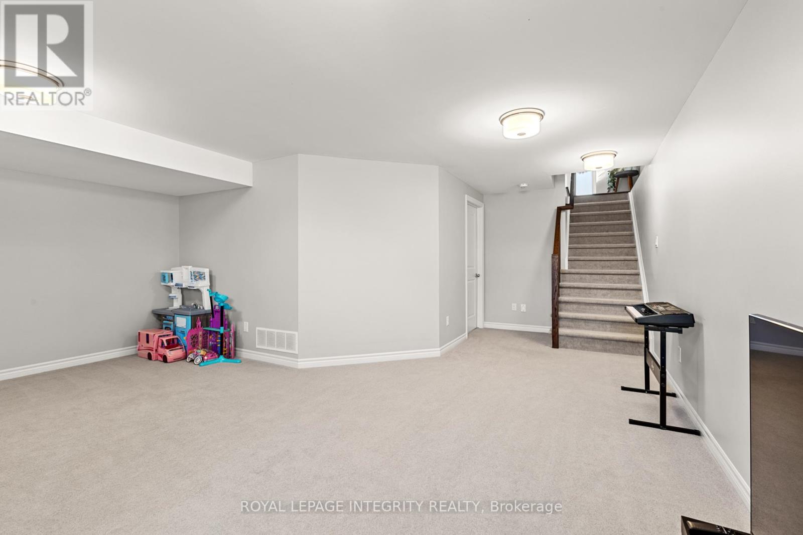 526 Jackdaw Avenue, Ottawa, Ontario  K2J 6M8 - Photo 28 - X12443215