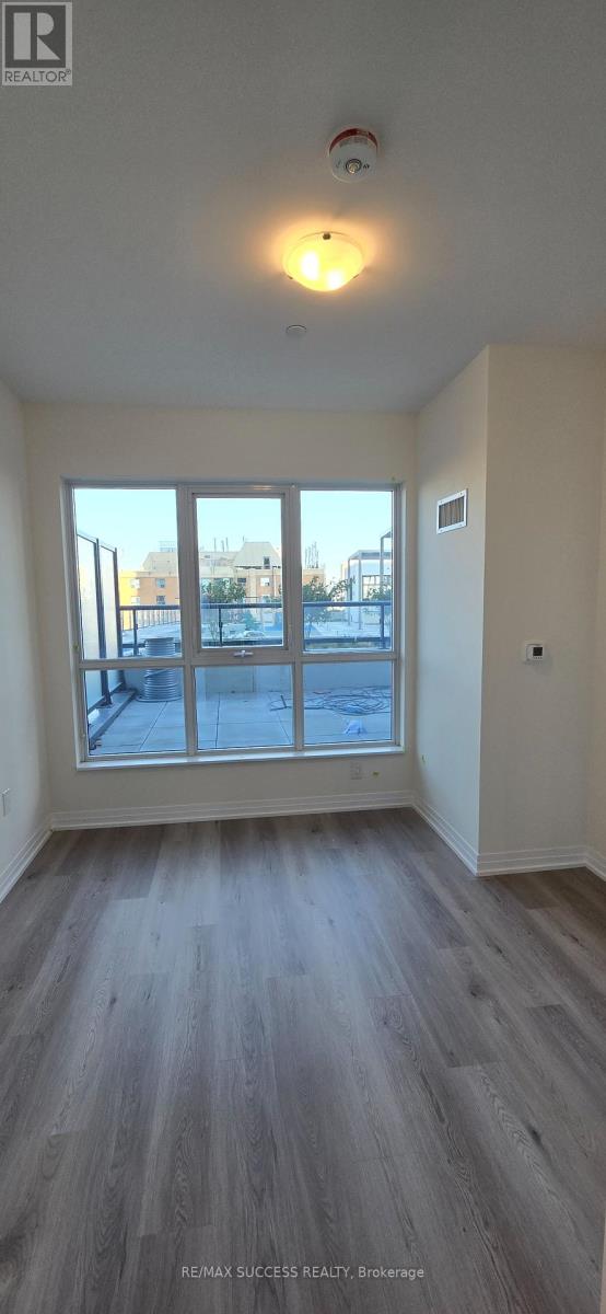 708 - 15 Watergarden Drive, Mississauga, Ontario  L5R 1B2 - Photo 6 - W12424702