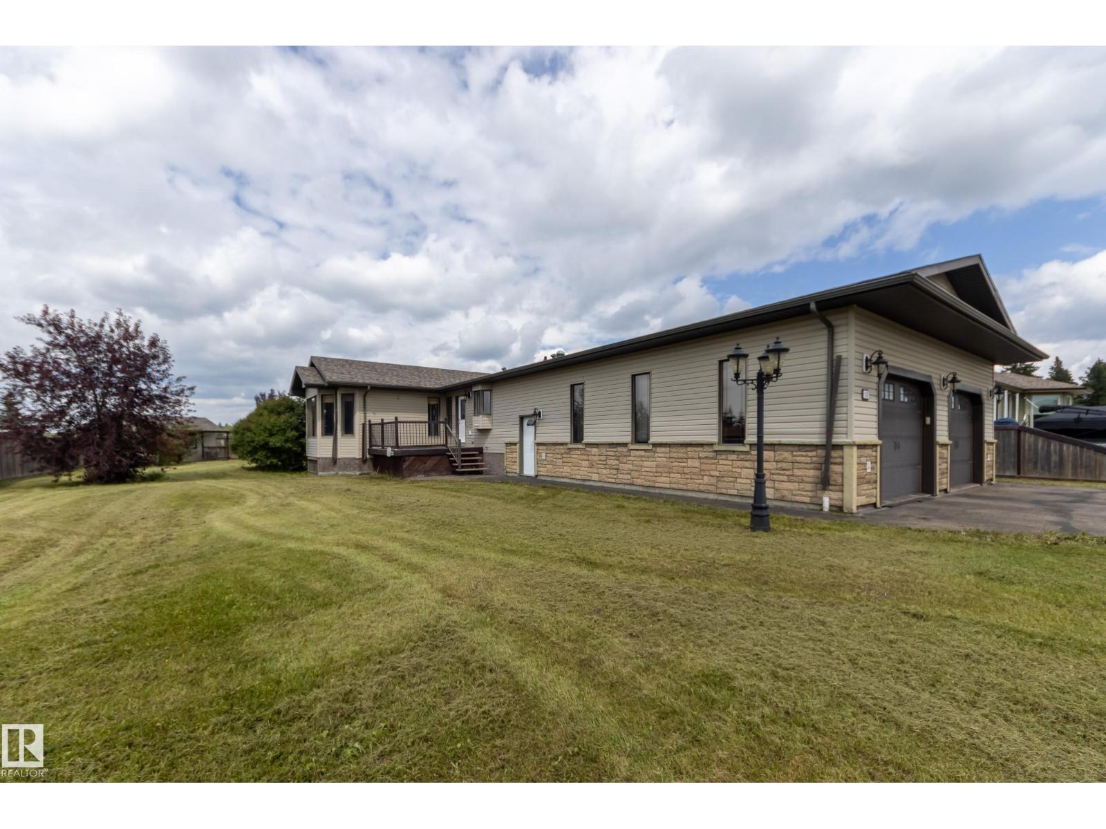 12 Falcon Drive, New Sarepta, Alberta  T0B 3M0 - Photo 4 - E4460669