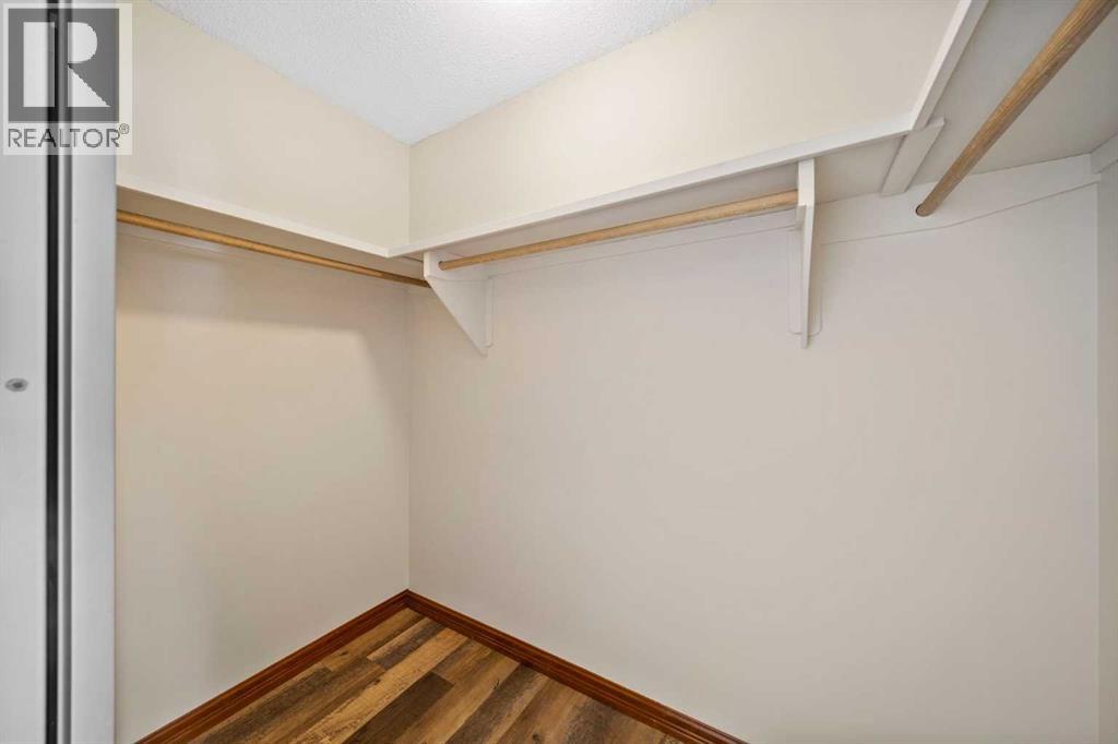 36 Strathlorne Crescent Sw, Calgary, Alberta  T3H 1M8 - Photo 22 - A2261749