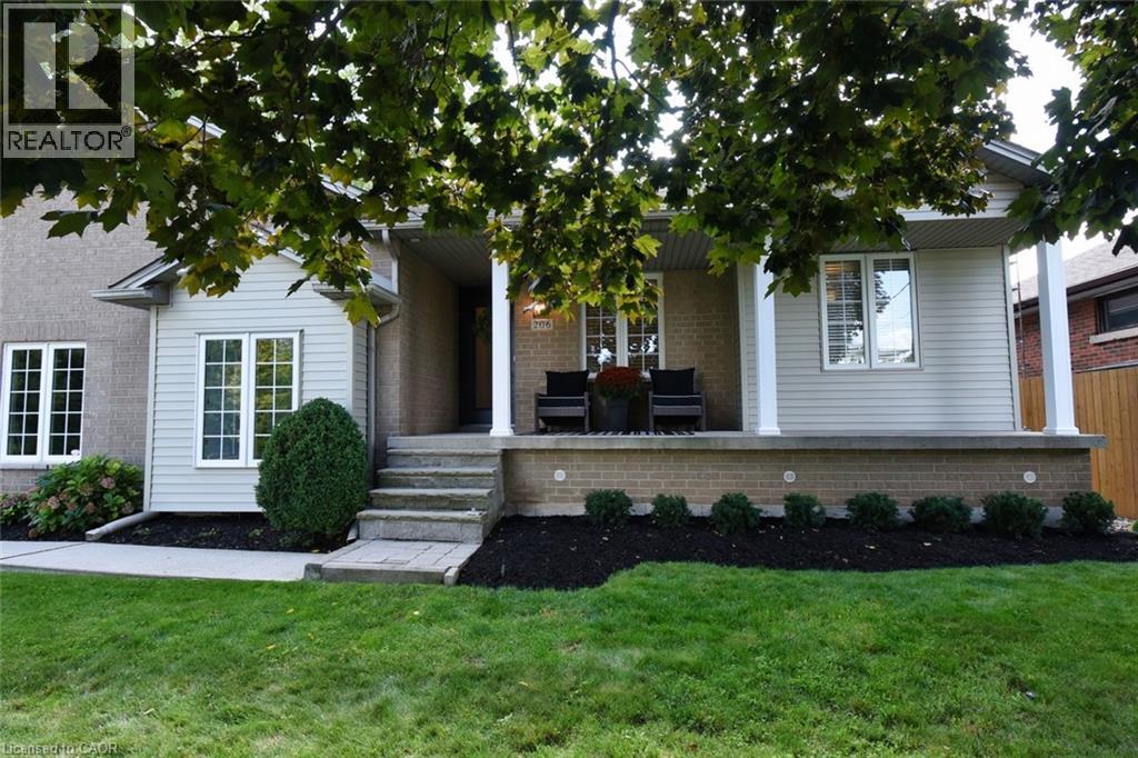 206 Dumbarton Avenue, Hamilton, Ontario  L8K 5C3 - Photo 3 - 40774506
