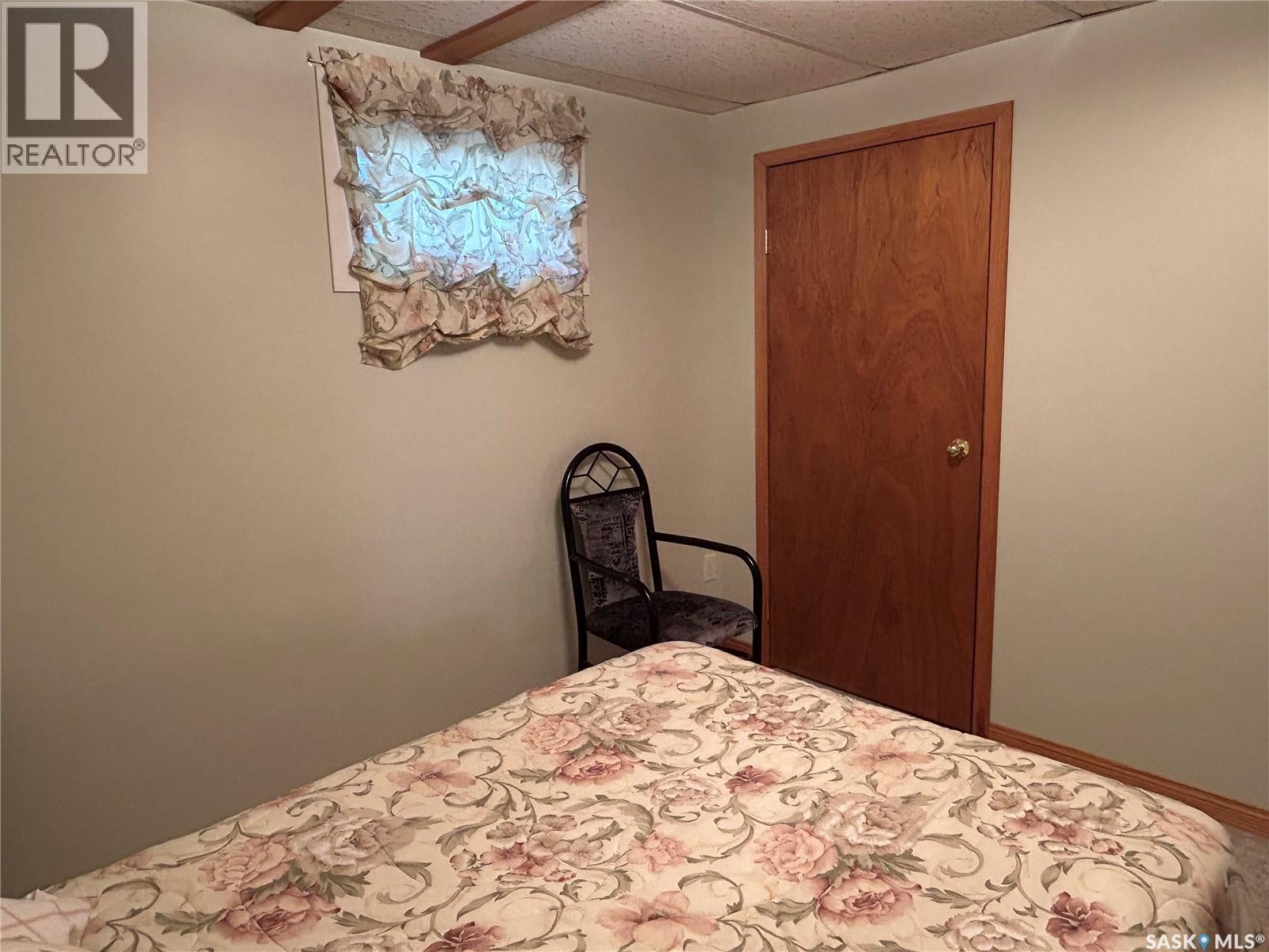 209 Taylor Street, Bienfait, Saskatchewan  S0C 0M0 - Photo 31 - SK020058