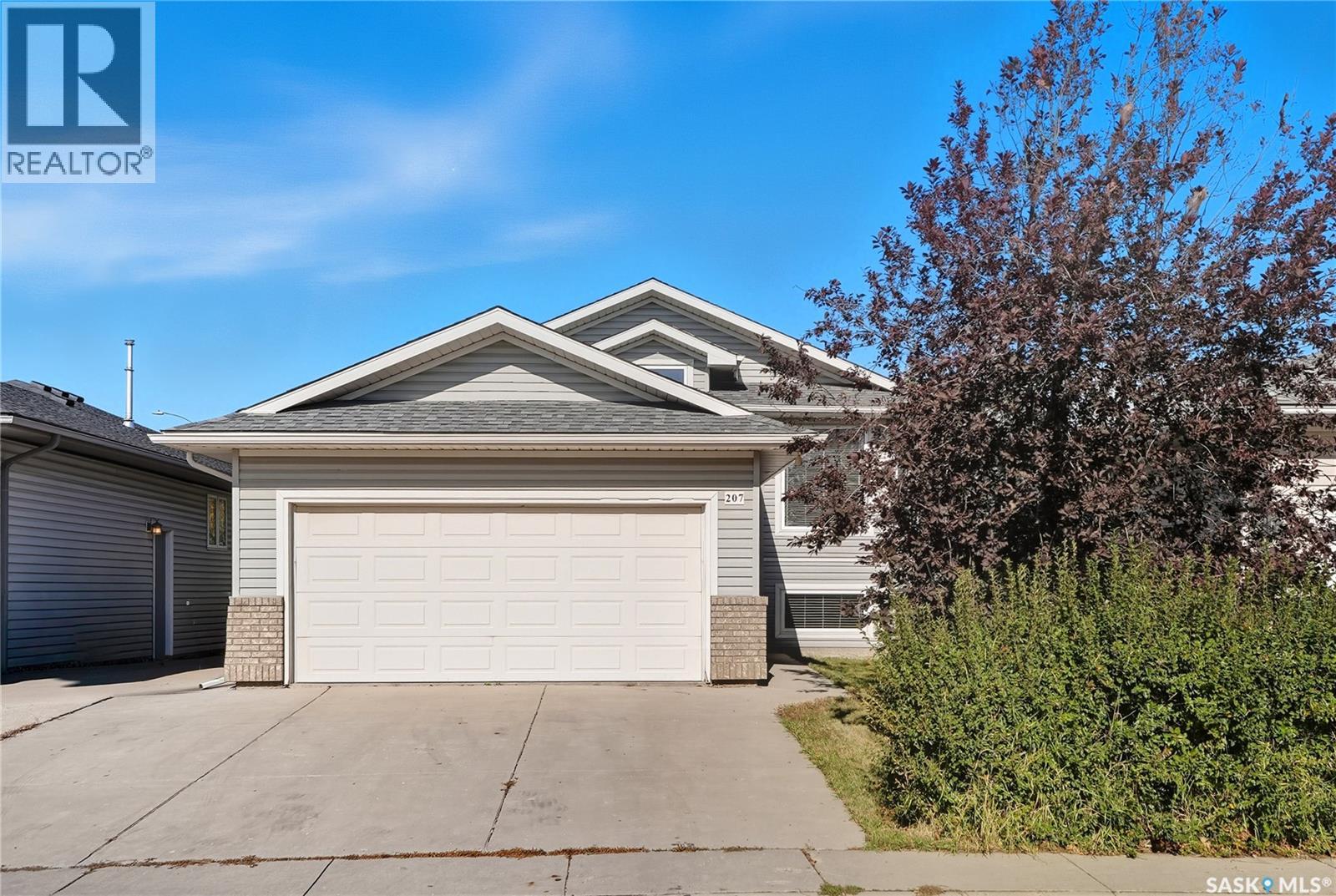 207 Buckwold Cove, Saskatoon, Saskatchewan  S7N 4V8 - Photo 1 - SK020049