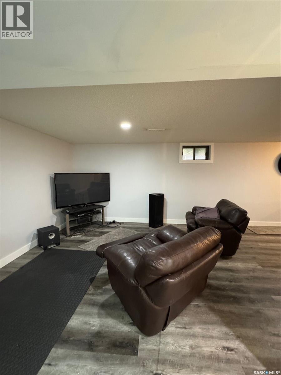 1811 91st Street, North Battleford, Saskatchewan  S9A 0A6 - Photo 18 - SK019958