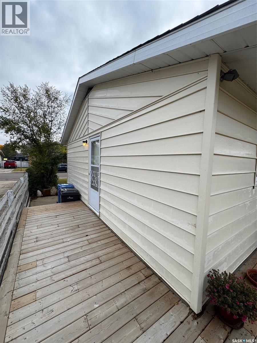 1811 91st Street, North Battleford, Saskatchewan  S9A 0A6 - Photo 39 - SK019958