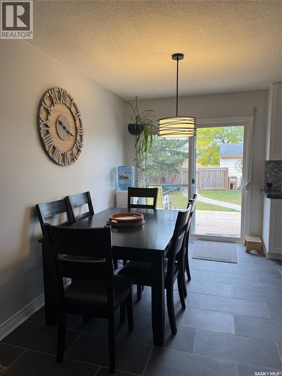 1811 91st Street, North Battleford, Saskatchewan  S9A 0A6 - Photo 5 - SK019958