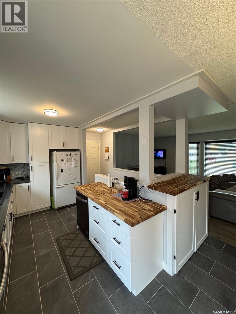 1811 91st Street, North Battleford, Saskatchewan  S9A 0A6 - Photo 7 - SK019958