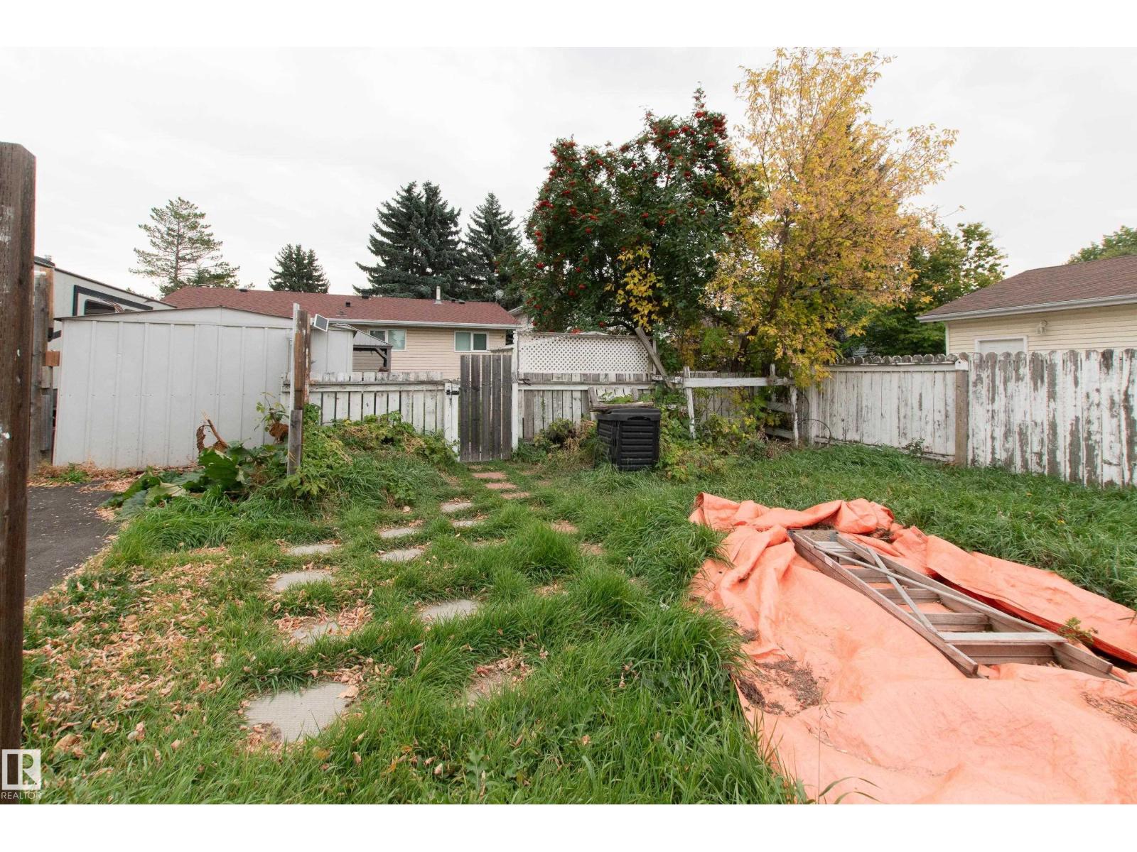 7 Ekota Cr Nw, Edmonton, Alberta  T6K 2J6 - Photo 9 - E4460767