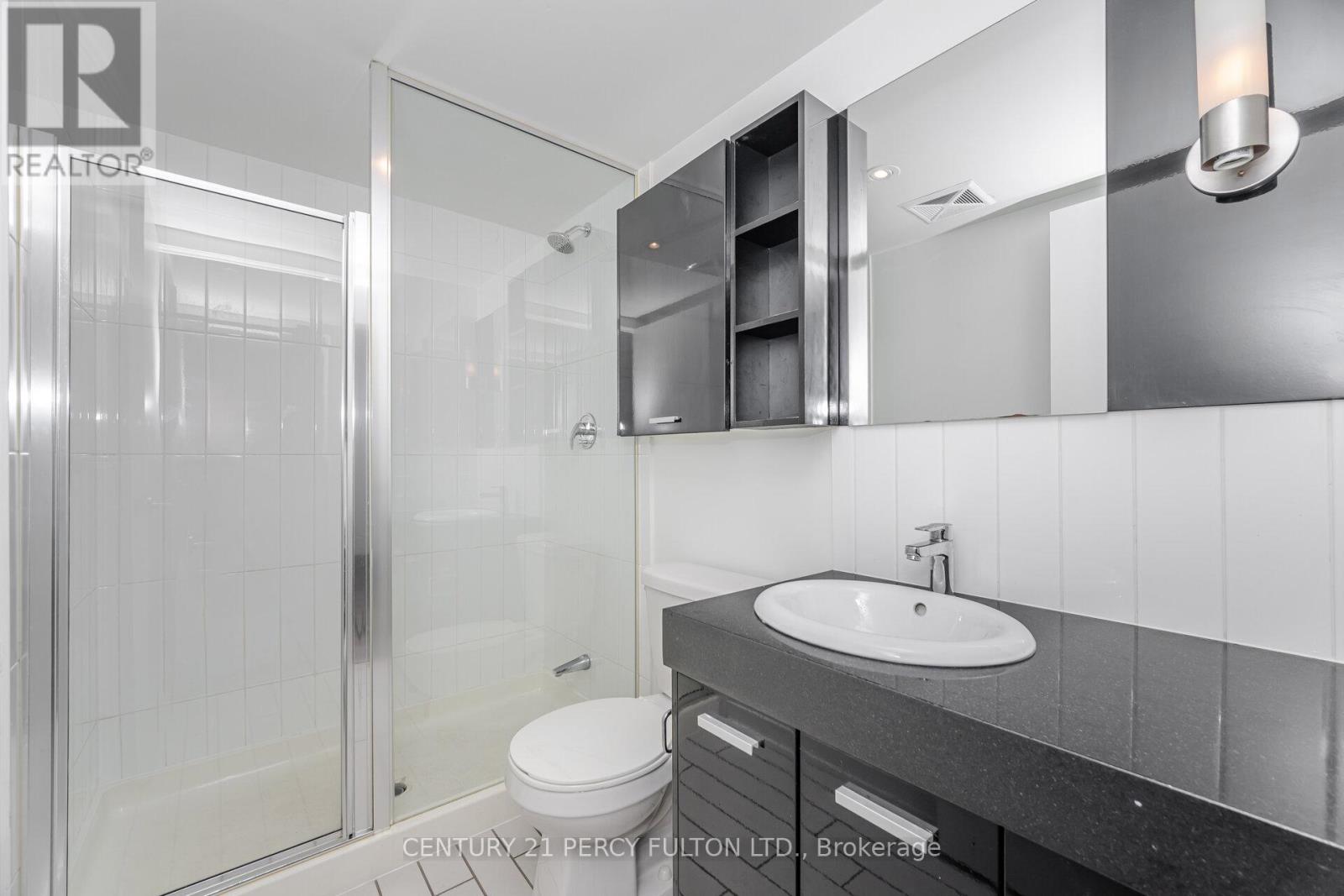 1518 - 19 Singer Court, Toronto (Bayview Village), Ontario  M2K 0B2 - Photo 14 - C12444232