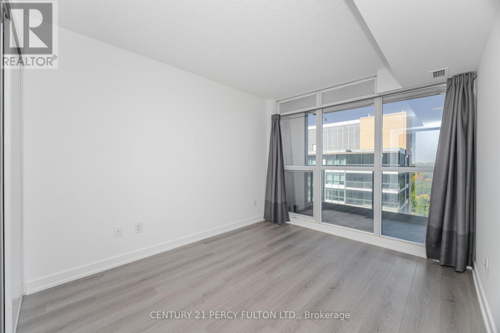1518 - 19 Singer Court, Toronto (Bayview Village), Ontario  M2K 0B2 - Photo 15 - C12444232
