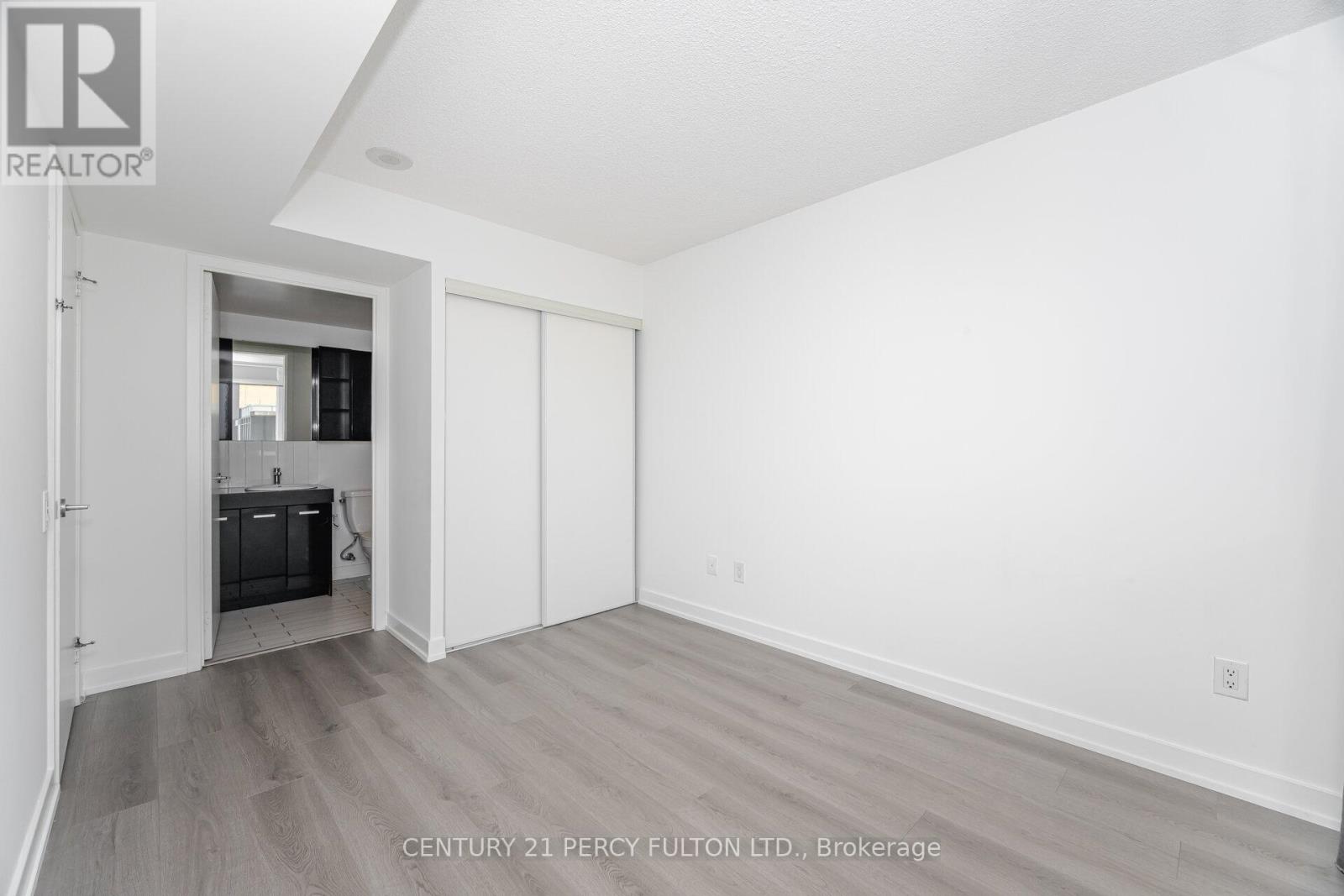 1518 - 19 Singer Court, Toronto (Bayview Village), Ontario  M2K 0B2 - Photo 17 - C12444232