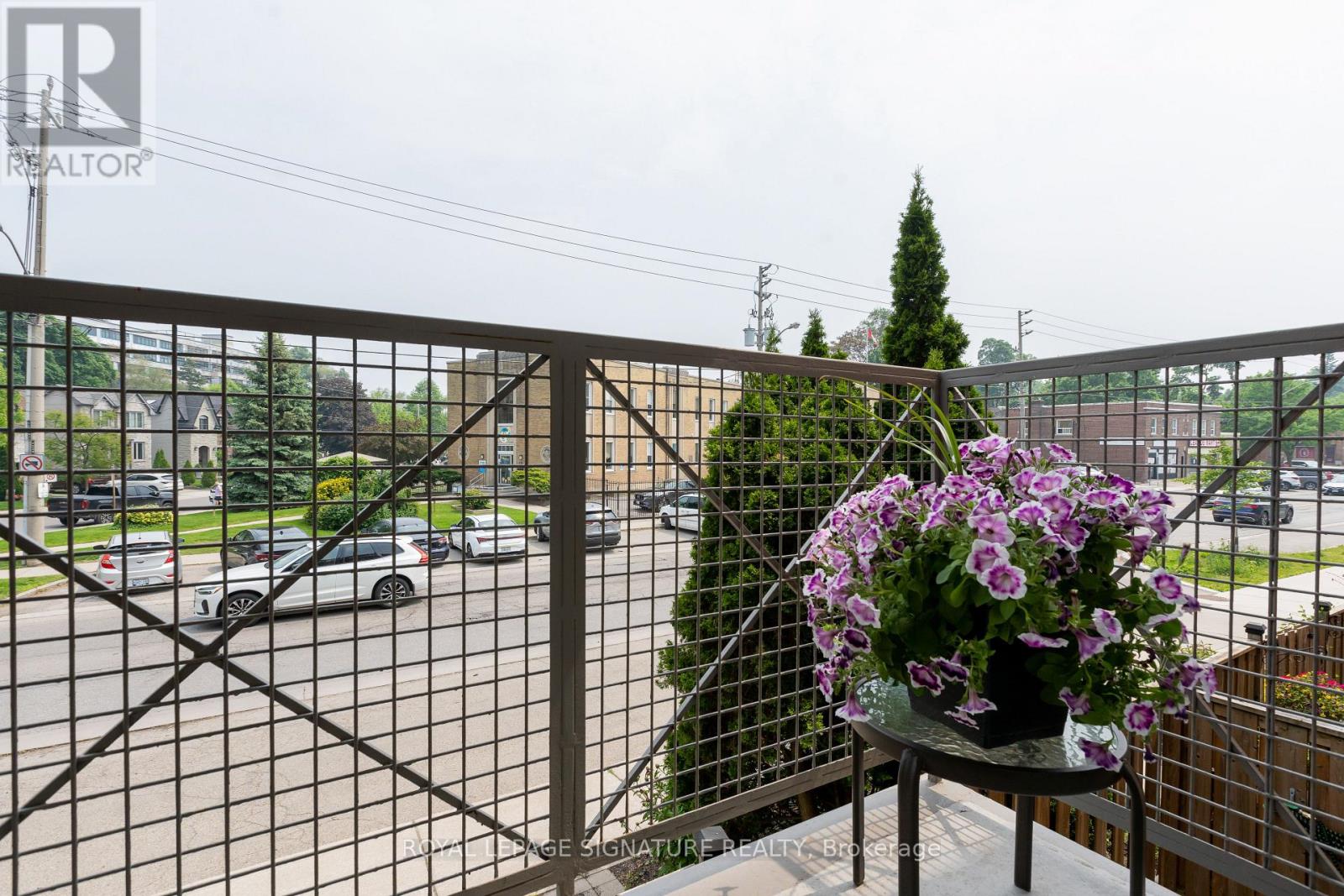 206 - 356 Mcrae Drive, Toronto, Ontario  M4G 4G4 - Photo 19 - C12444238