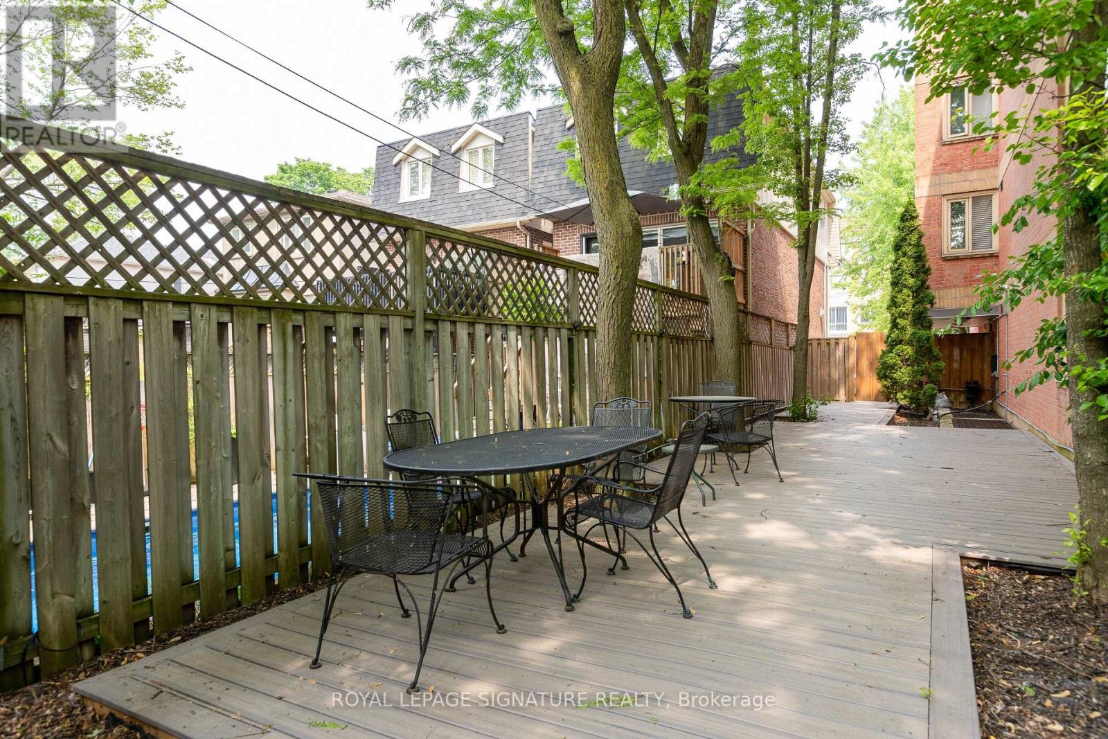 206 - 356 Mcrae Drive, Toronto, Ontario  M4G 4G4 - Photo 20 - C12444238