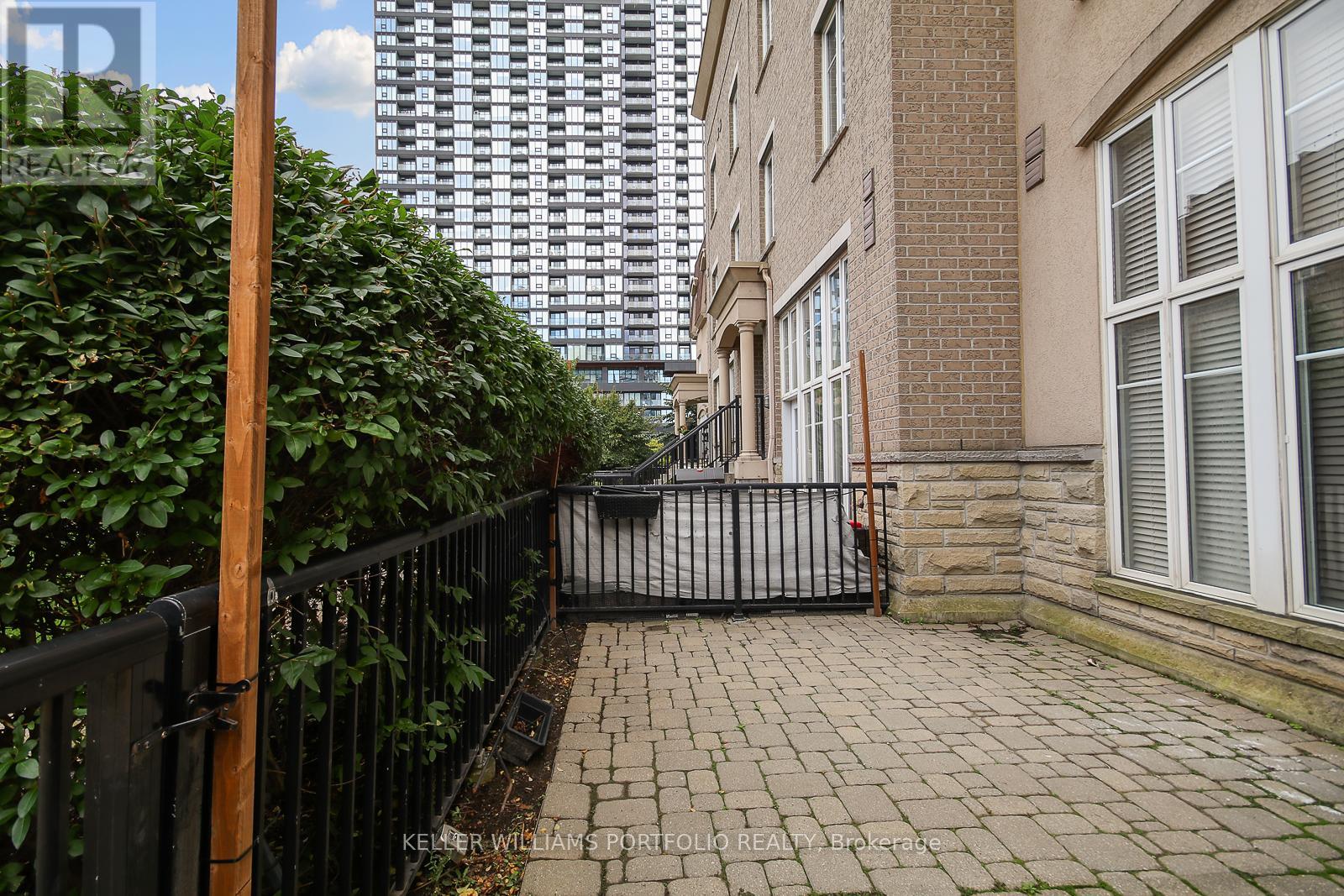 517 - 46 East Liberty Street, Toronto, Ontario  M6K 3P2 - Photo 4 - C12444242