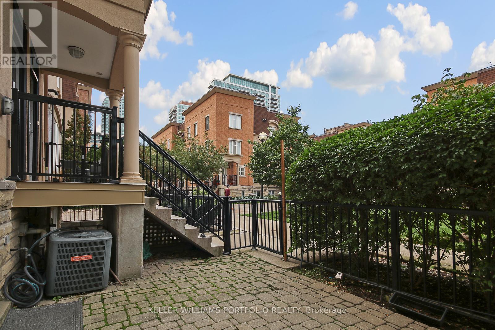 517 - 46 East Liberty Street, Toronto, Ontario  M6K 3P2 - Photo 6 - C12444242