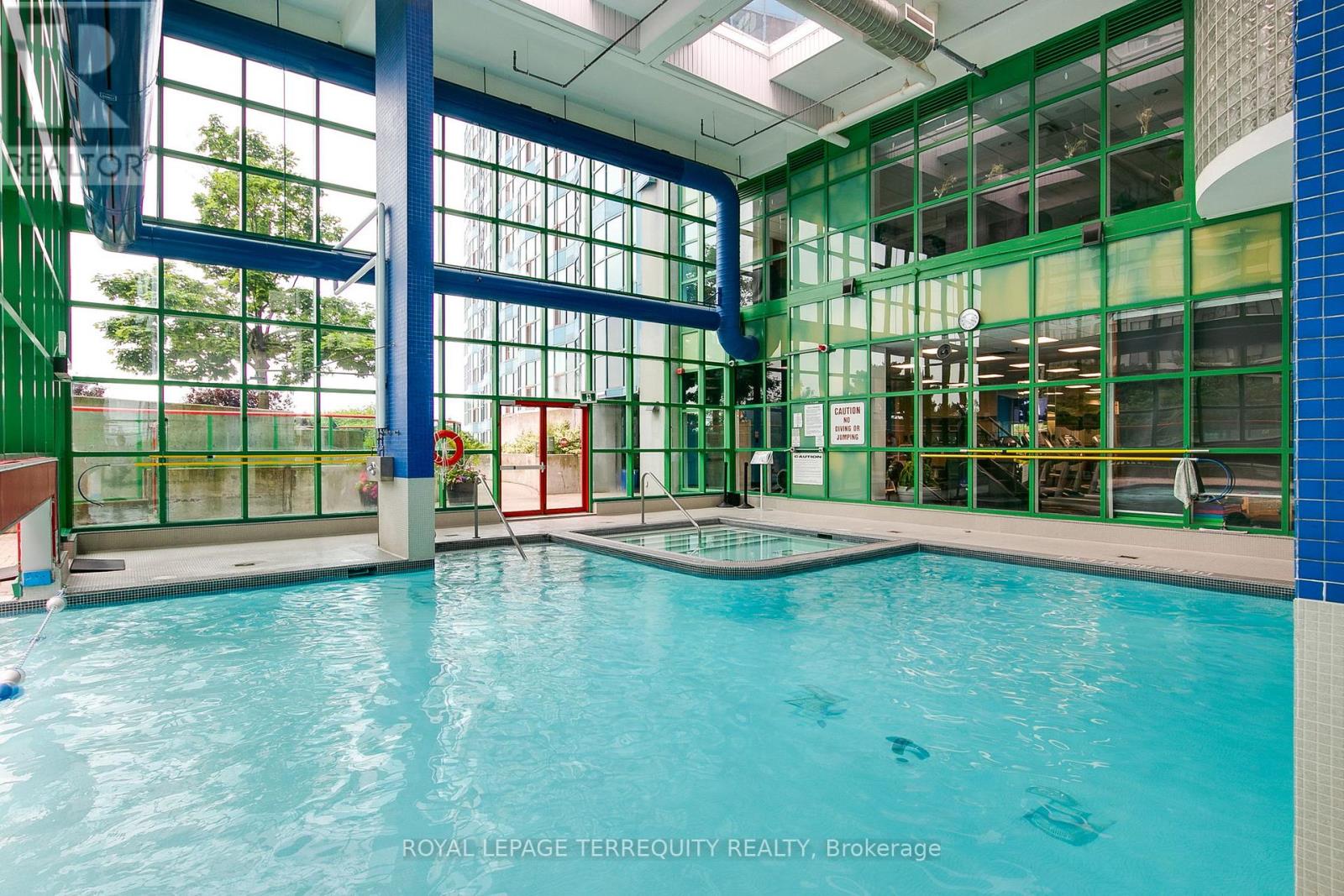 2707 - 77 Harbour Square, Toronto (Waterfront Communities), Ontario  M5J 2S2 - Photo 43 - C12444256