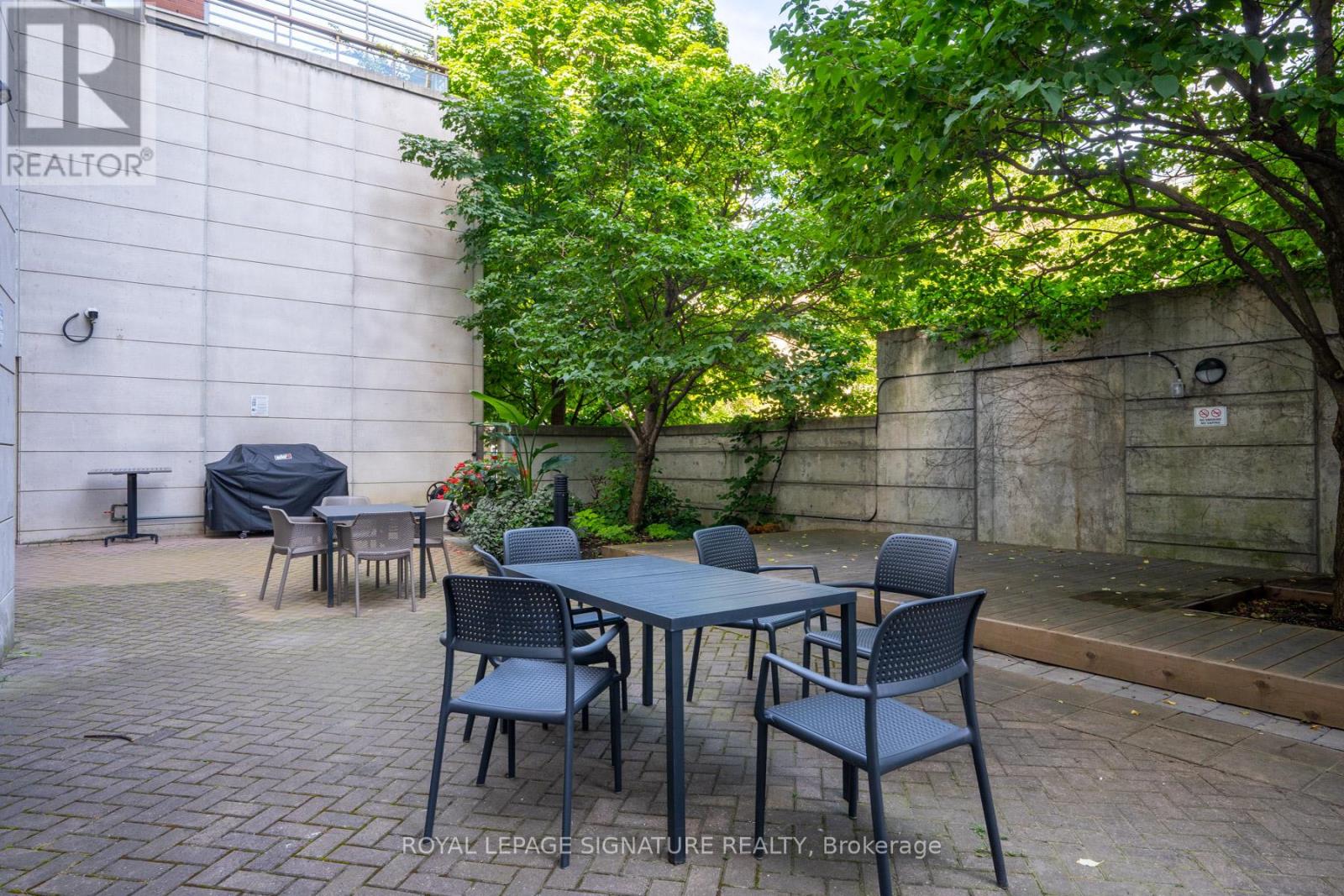 208e - 500 Queens Quay W, Toronto, Ontario  M5V 3K8 - Photo 22 - C12444259