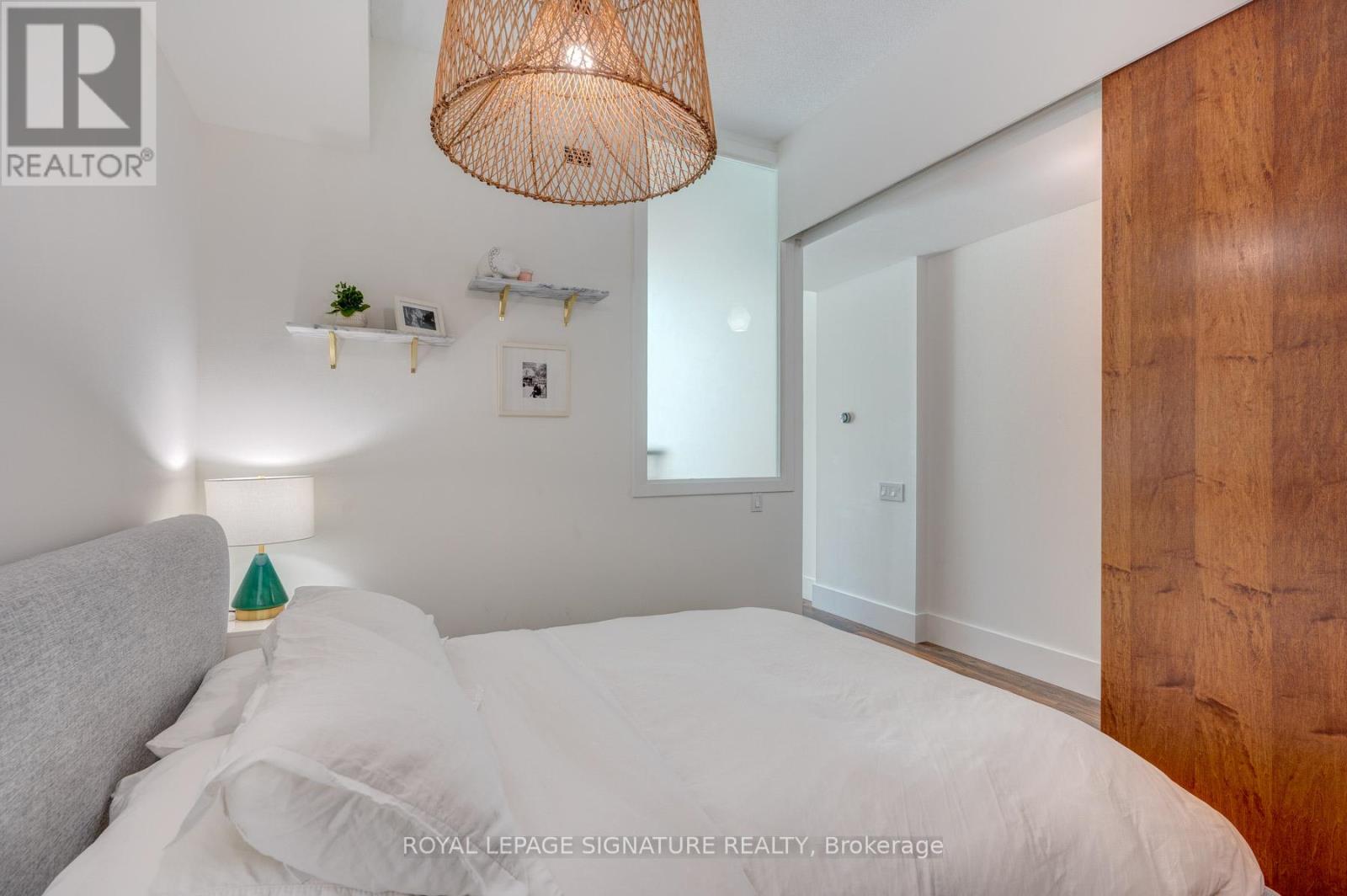 208e - 500 Queens Quay W, Toronto, Ontario  M5V 3K8 - Photo 6 - C12444259