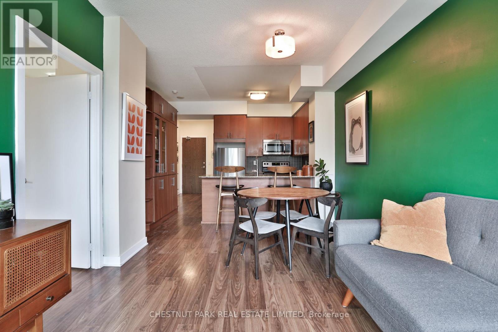208 - 260 Sackville Street, Toronto (Regent Park), Ontario  M5A 0B3 - Photo 1 - C12444311