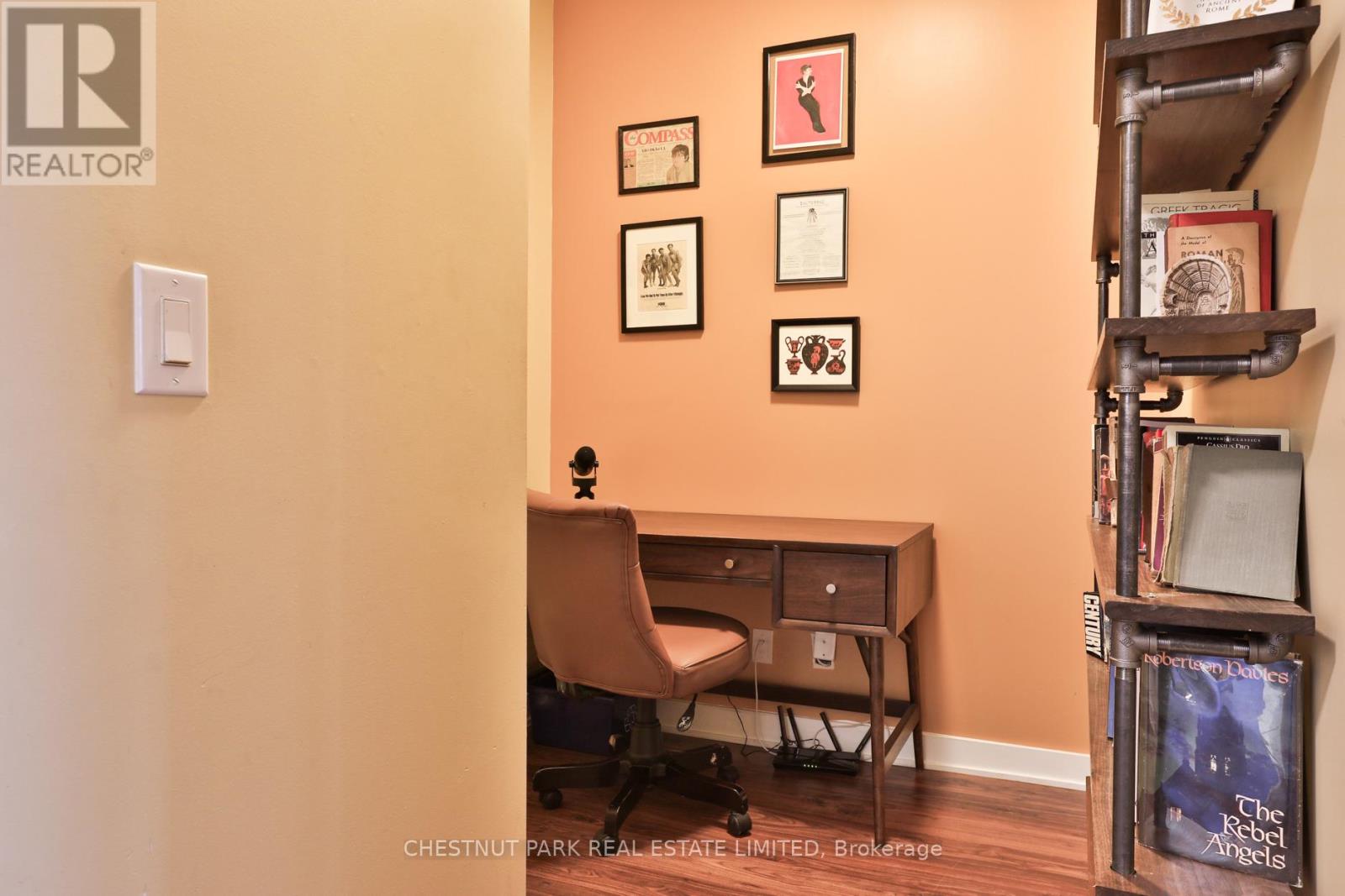 208 - 260 Sackville Street, Toronto (Regent Park), Ontario  M5A 0B3 - Photo 11 - C12444311