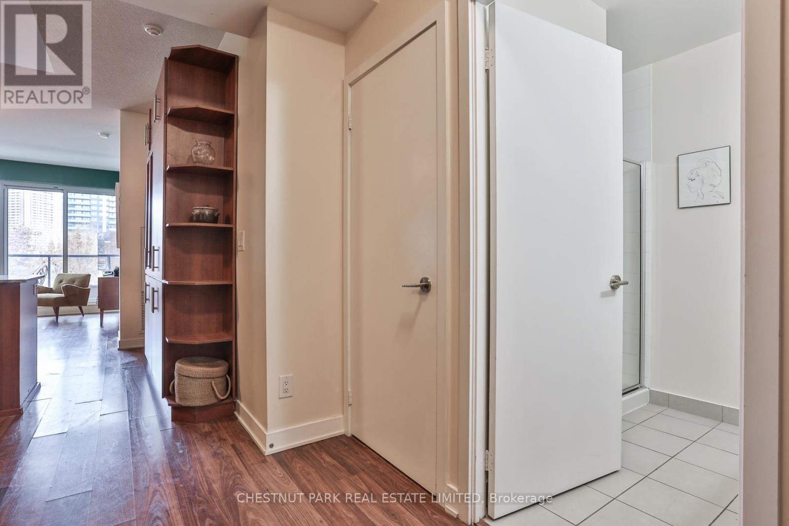 208 - 260 Sackville Street, Toronto (Regent Park), Ontario  M5A 0B3 - Photo 14 - C12444311