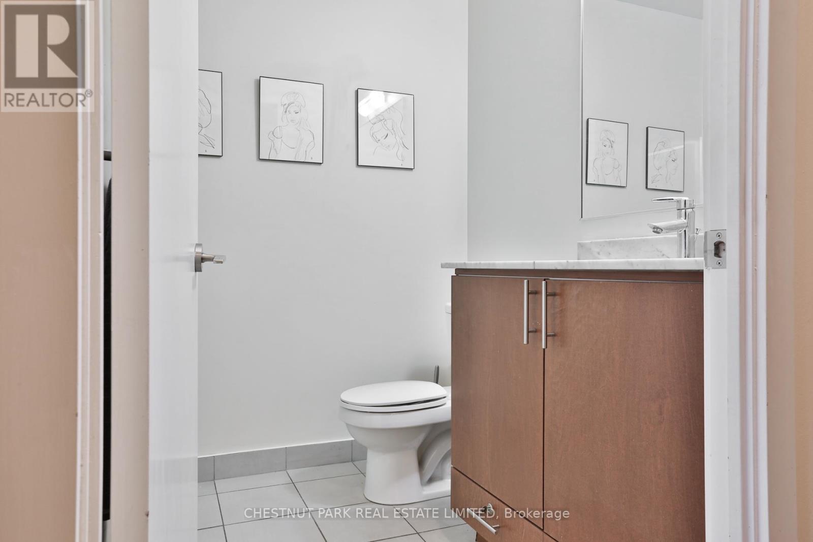 208 - 260 Sackville Street, Toronto (Regent Park), Ontario  M5A 0B3 - Photo 15 - C12444311