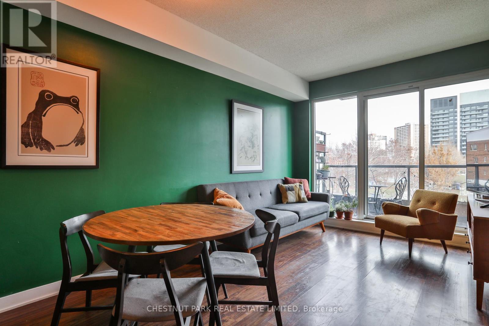 208 - 260 Sackville Street, Toronto (Regent Park), Ontario  M5A 0B3 - Photo 6 - C12444311