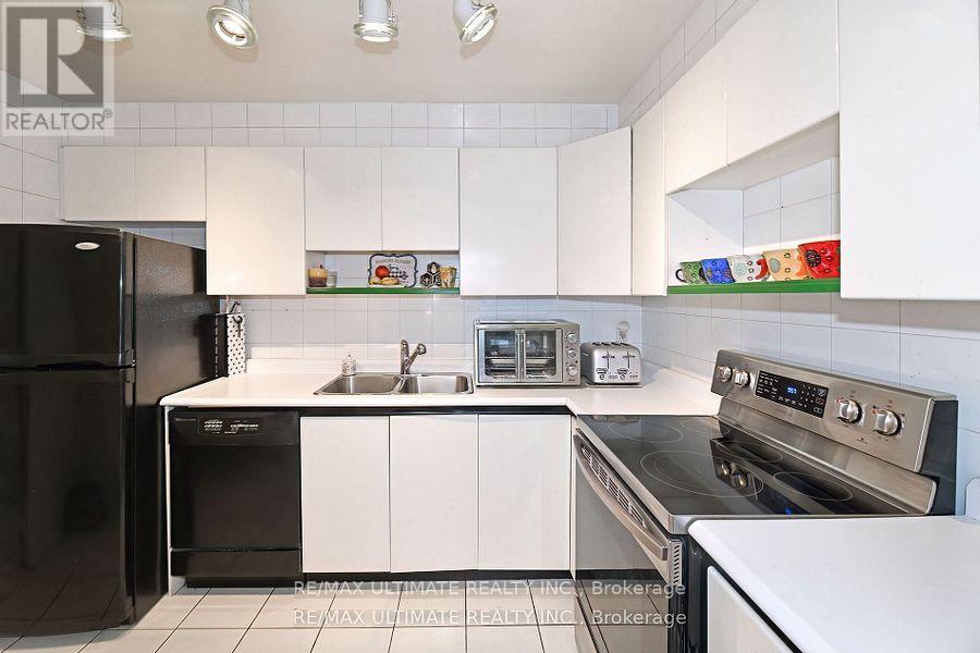 510 - 335 Lonsdale Road, Toronto, Ontario  M5P 1R4 - Photo 8 - C12444338