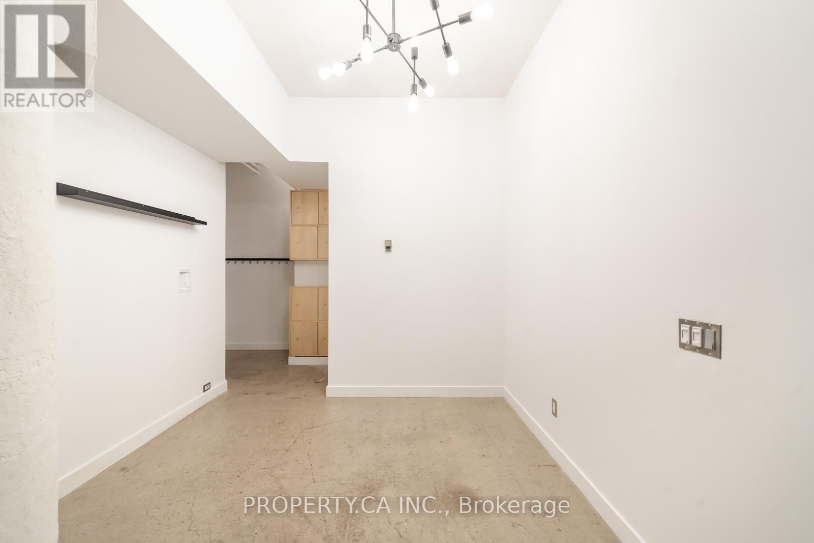 860 - 155 Dalhousie Street, Toronto, Ontario  M5B 2P7 - Photo 4 - C12443942