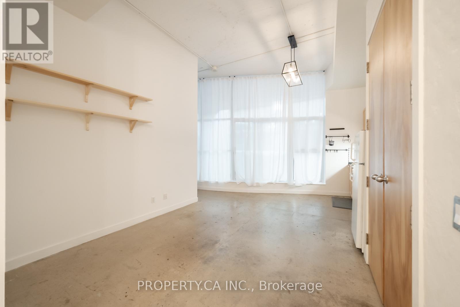 860 - 155 Dalhousie Street, Toronto, Ontario  M5B 2P7 - Photo 3 - C12443942