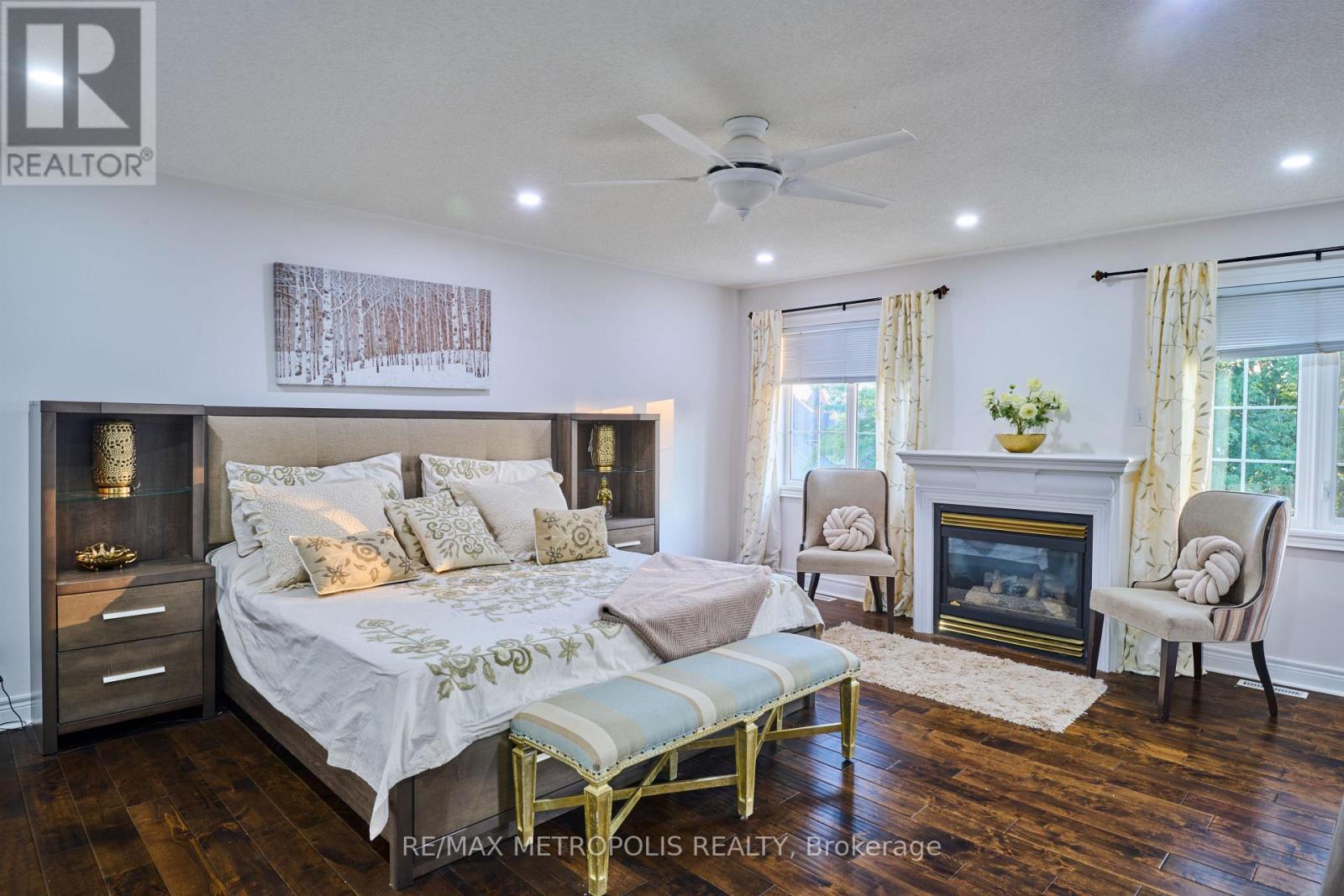 4 Champion Court, Brampton (Credit Valley), Ontario  L6Y 5G9 - Photo 31 - W12443242