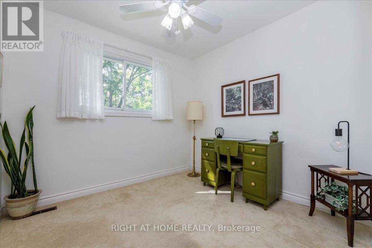 140 Orsi Drive, Newmarket (Gorham-College Manor), Ontario  L3Y 3H6 - Photo 23 - N12444224