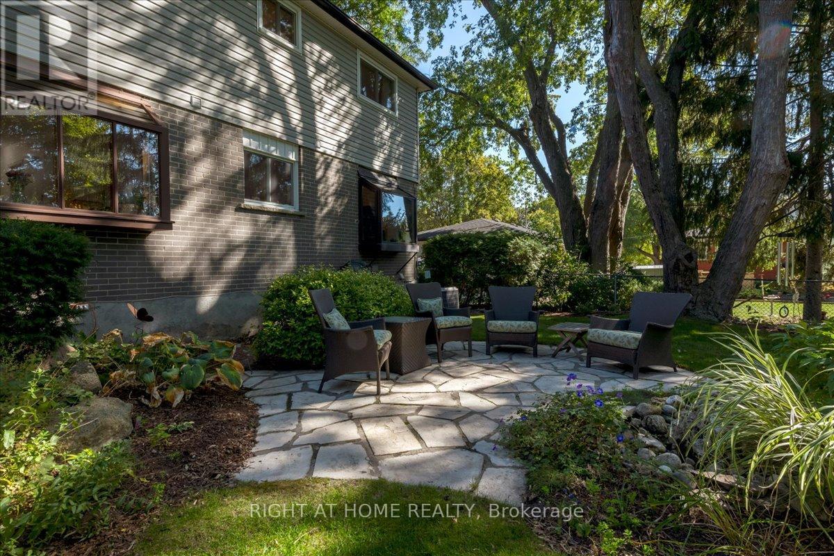 140 Orsi Drive, Newmarket (Gorham-College Manor), Ontario  L3Y 3H6 - Photo 33 - N12444224