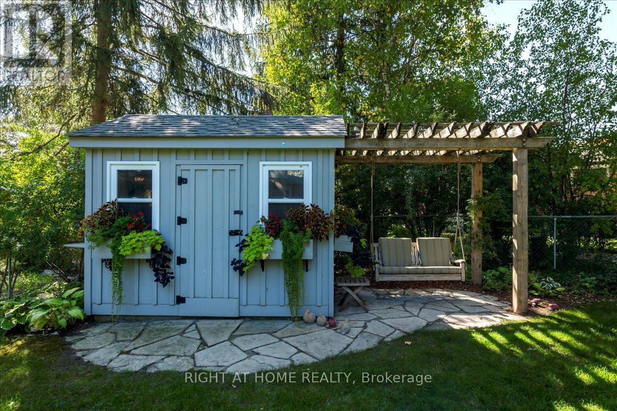 140 Orsi Drive, Newmarket (Gorham-College Manor), Ontario  L3Y 3H6 - Photo 39 - N12444224