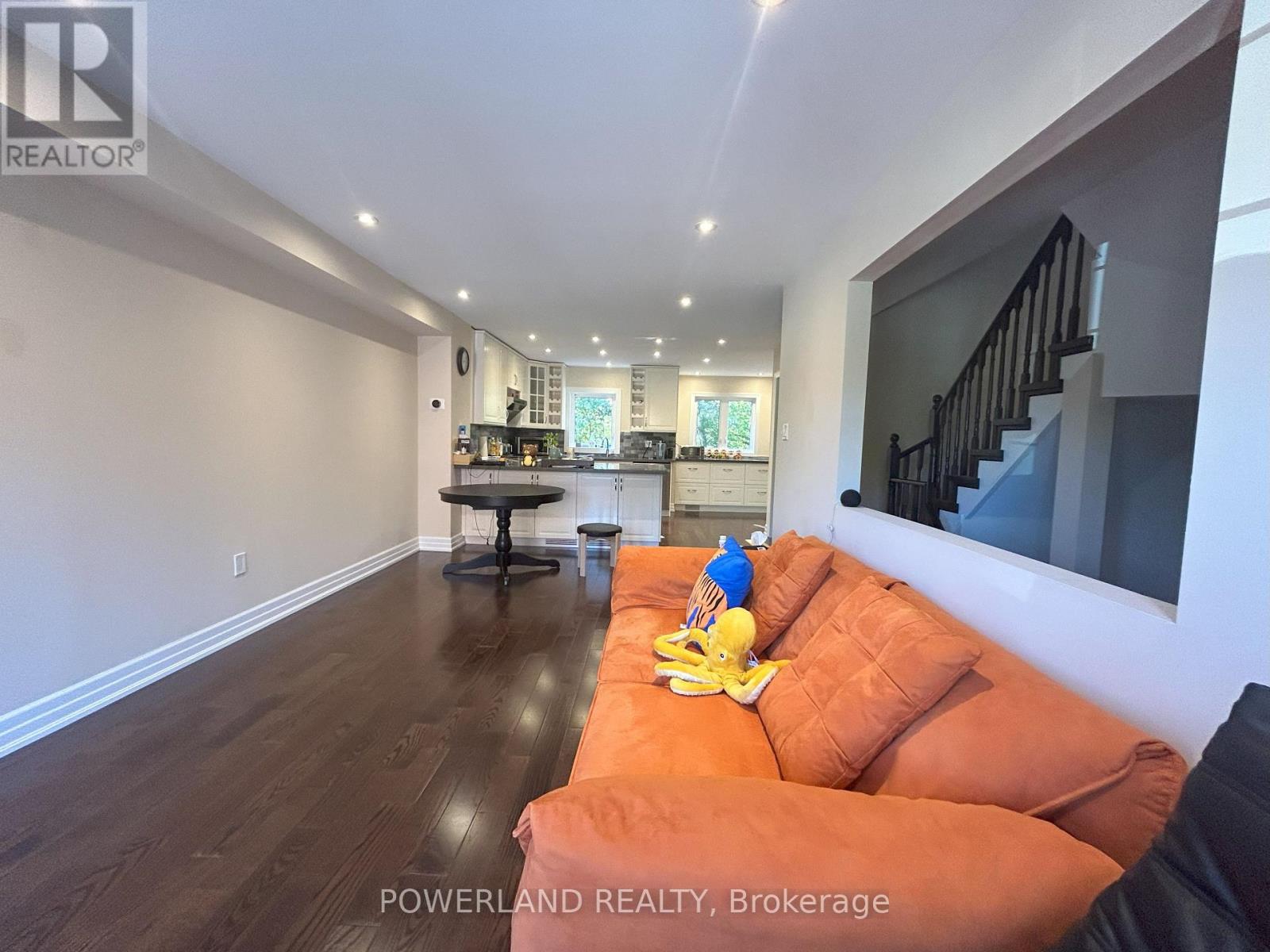37 - 95 Weldrick Avenue, Richmond Hill, Ontario  L4C 0H6 - Photo 1 - N12444288