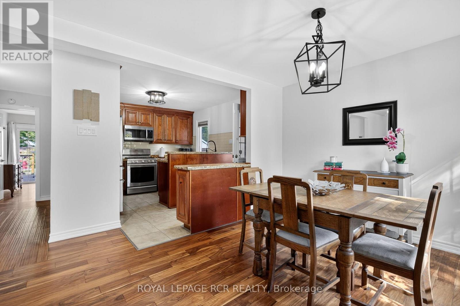 125 King Street, Essa (Angus), Ontario  L0M 1B0 - Photo 12 - N12444310