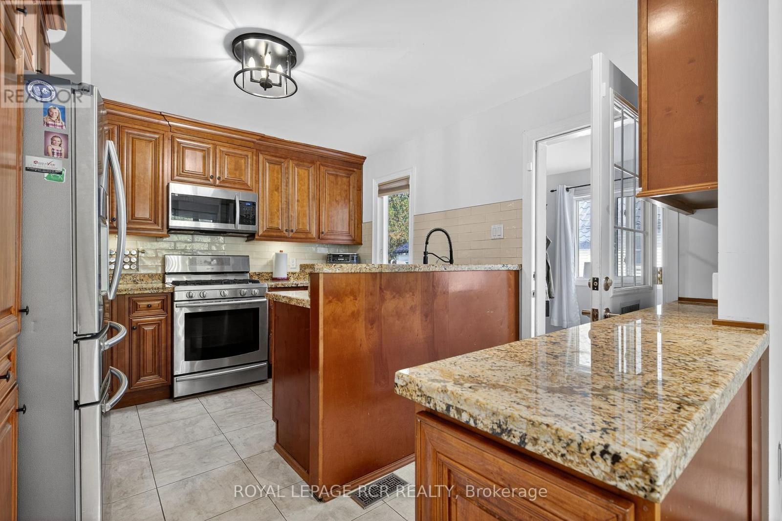 125 King Street, Essa (Angus), Ontario  L0M 1B0 - Photo 6 - N12444310