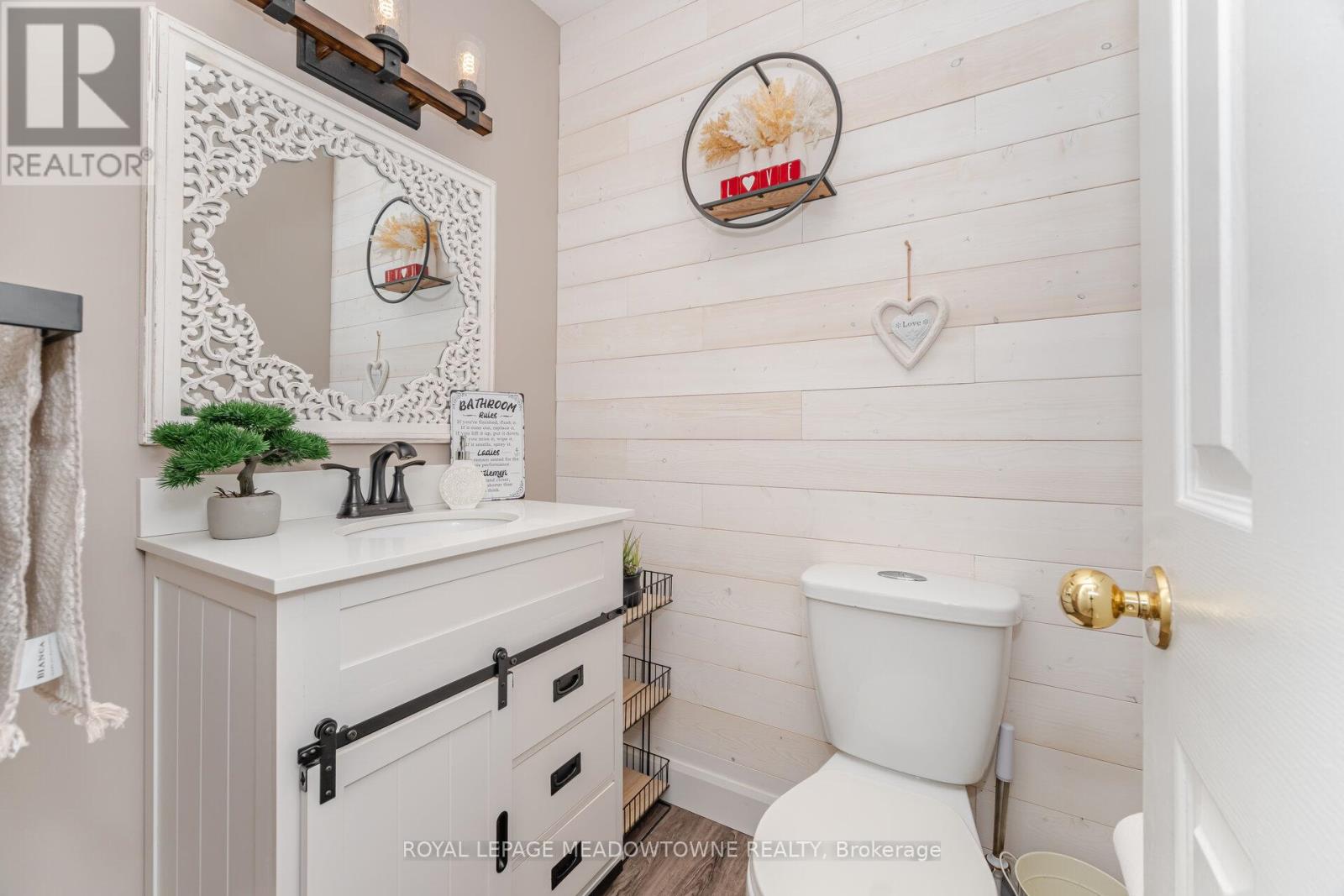 6 Hollis Crescent, East Gwillimbury (Holland Landing), Ontario  L9N 1E7 - Photo 20 - N12444326